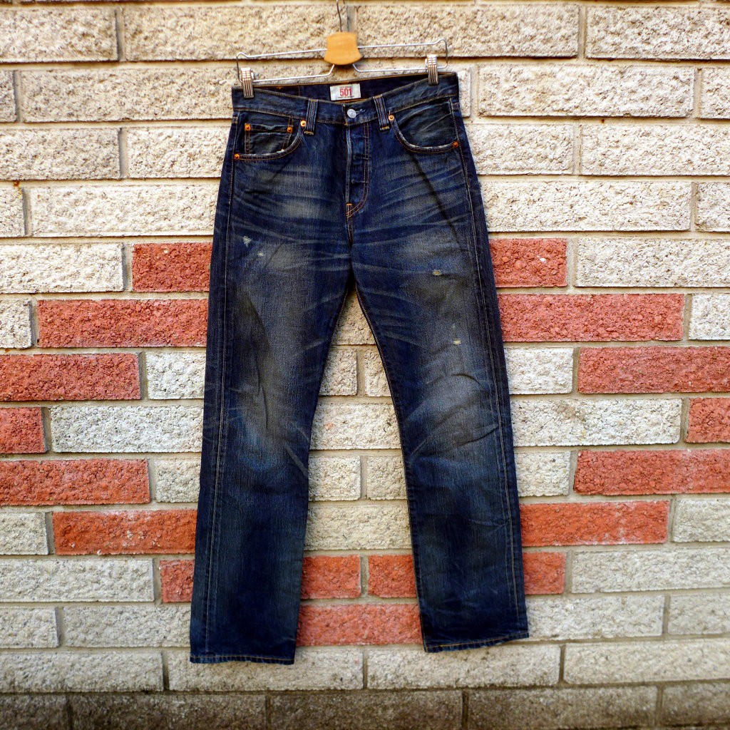 levis 501 二手牛仔褲-正品破壞木村拓哉著-(levis 08501-0196 levis 501 二手牛仔褲-正品破壞木村拓哉著-(levis 08501-0196