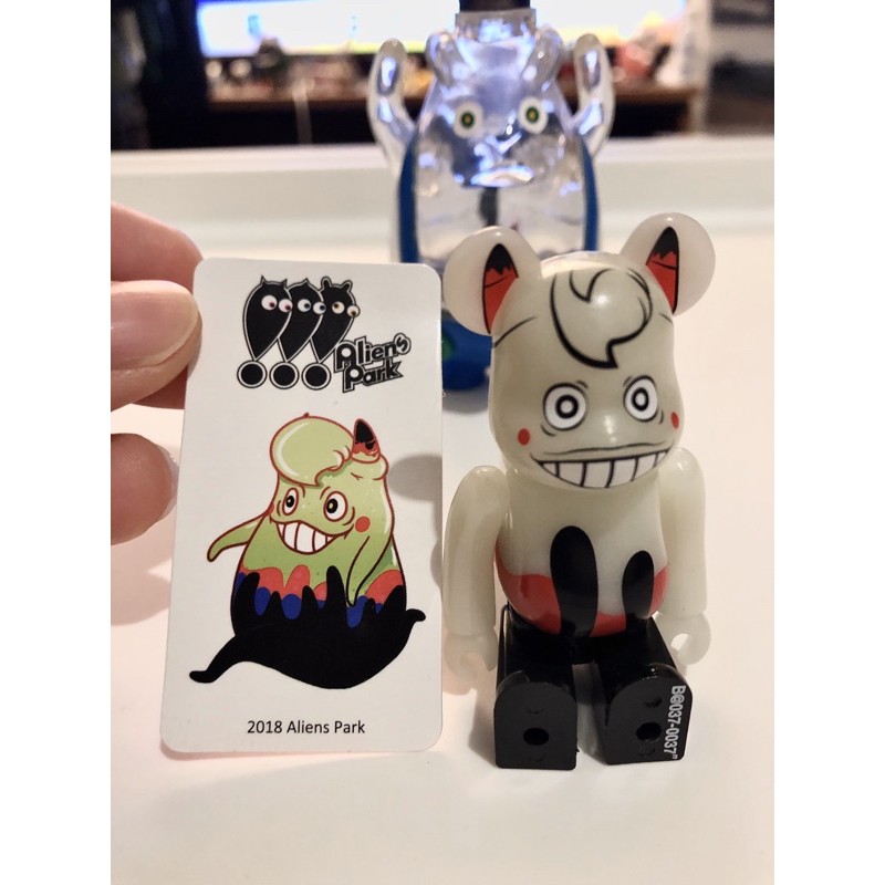 BLS • Be@rbrick bearbrick 37代100% 隱藏版aliens park 夜光哈利 