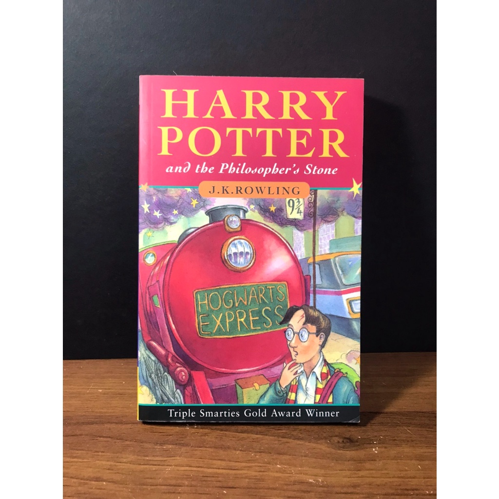 英版 哈利波特 原文《神秘的魔法石harry Potter And The Philosopher’s Stone》 蝦皮購物