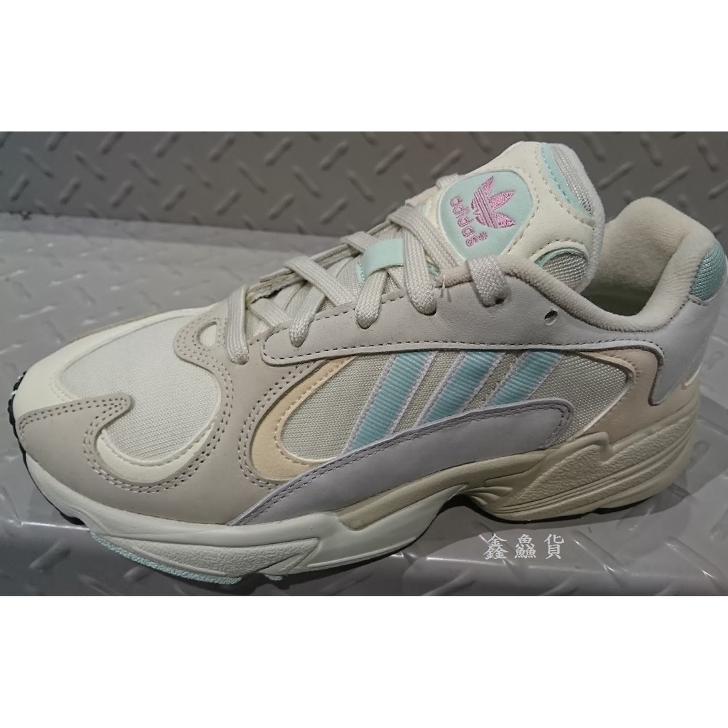 Adidas original yung outlet 1 femme