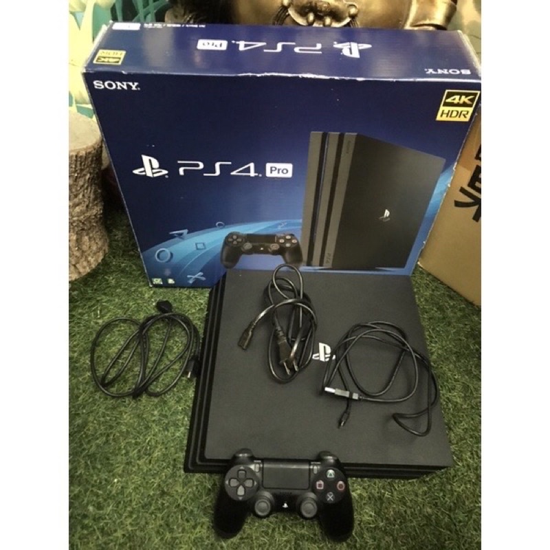 PS4 PRO 主機1TB 7218 黑白可改| 蝦皮購物