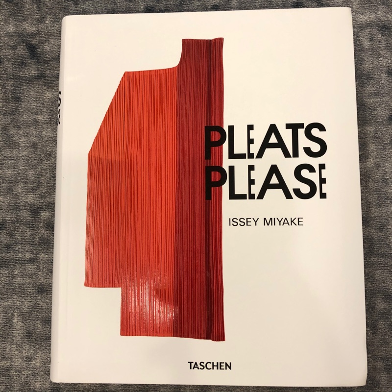 Issey Miyake: Pleats Please (英日法文對照) 三宅一生書二手書| 蝦皮購物