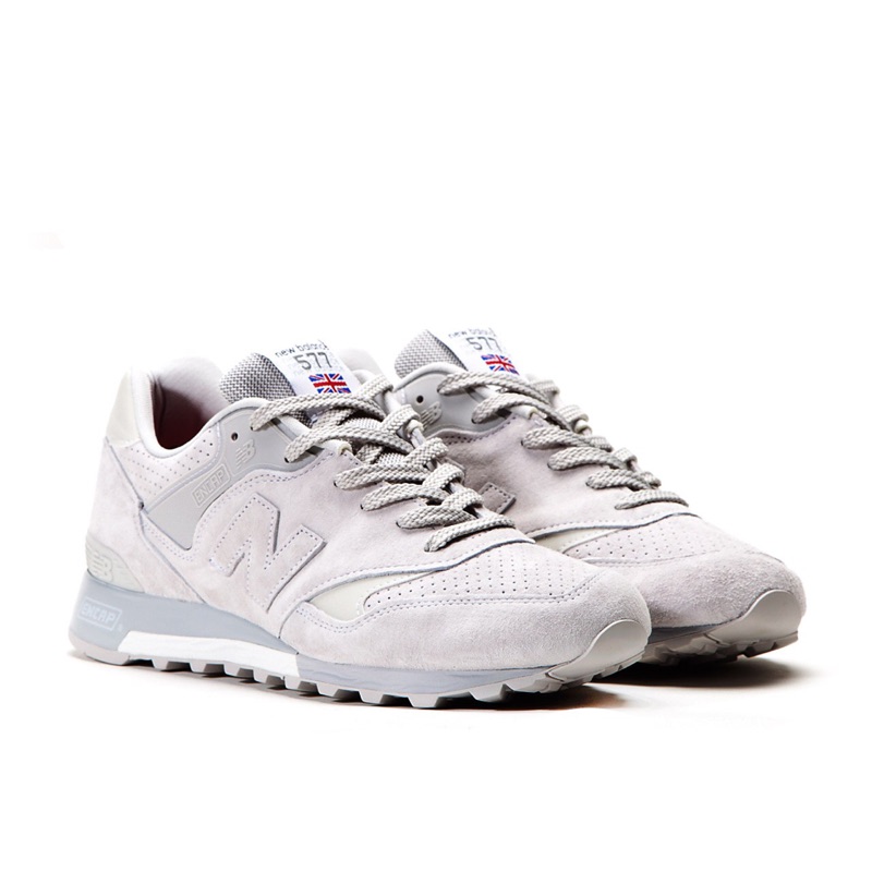 New balance top m577 fw
