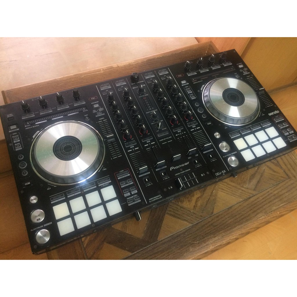 先鋒Pioneer DDJ-SX 四軌專業DJ數位控制器Serato / VDJ / Rekordbox