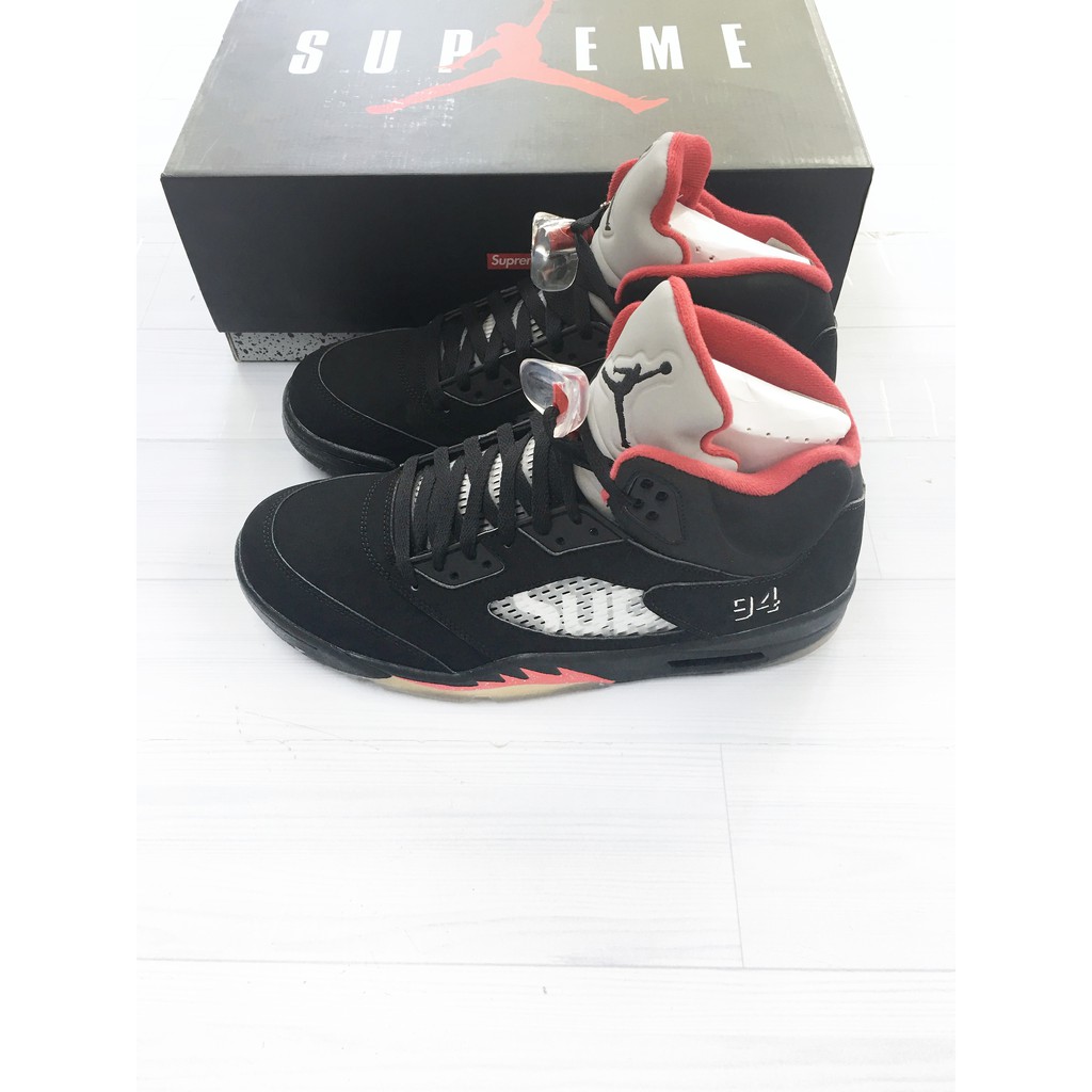 Supreme x Air Jordan 5 Black 824371001 