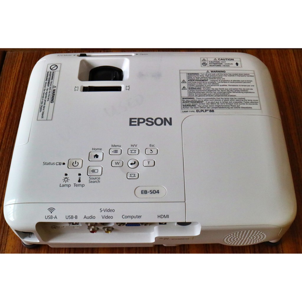 EPSON 3LCD 商用投影機 EB-S04 二手貨 98%新
