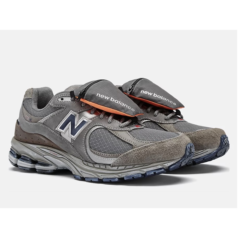 Butler] 現貨優惠New Balance 2002R 復古運動鞋（袋子可取下）M2002RVA