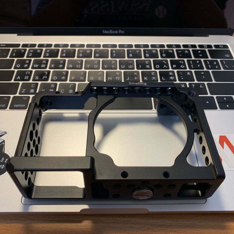 SmallRig 1661 A6000/A6300/A6500/NEX-7 專用提籠、兔籠、鐵籠 | 蝦皮購物