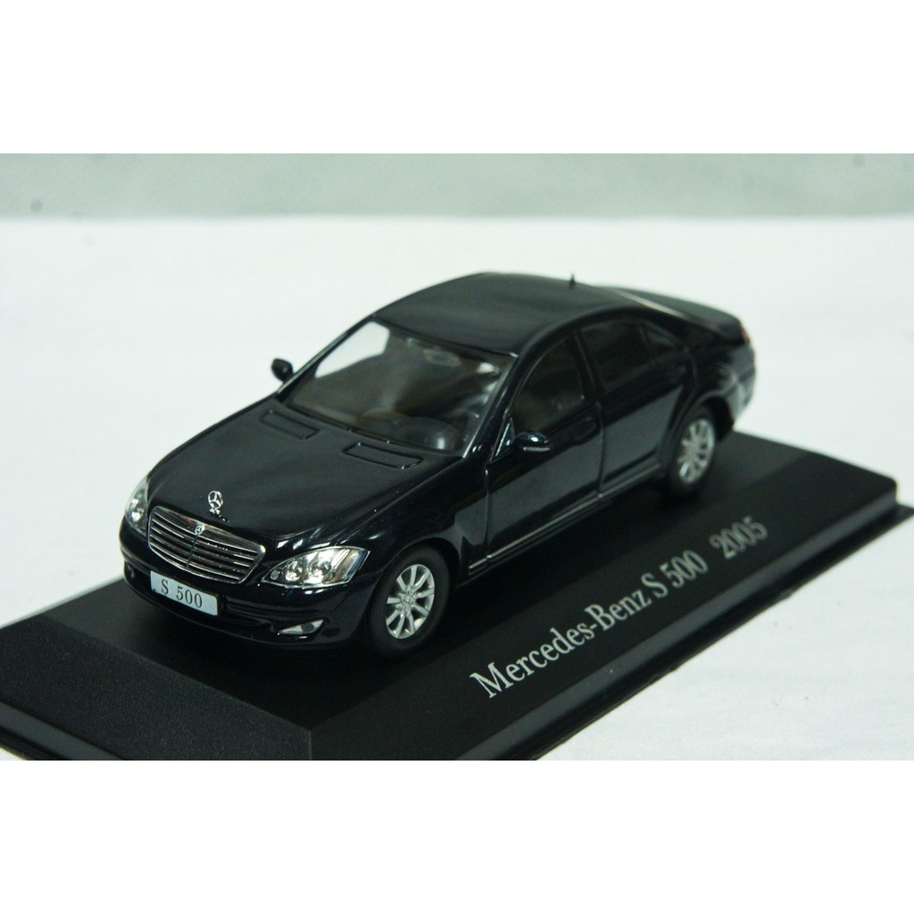 超值特價】1:43 Altaya Mercedes Benz S-Class S500 2005 深藍| 蝦皮購物