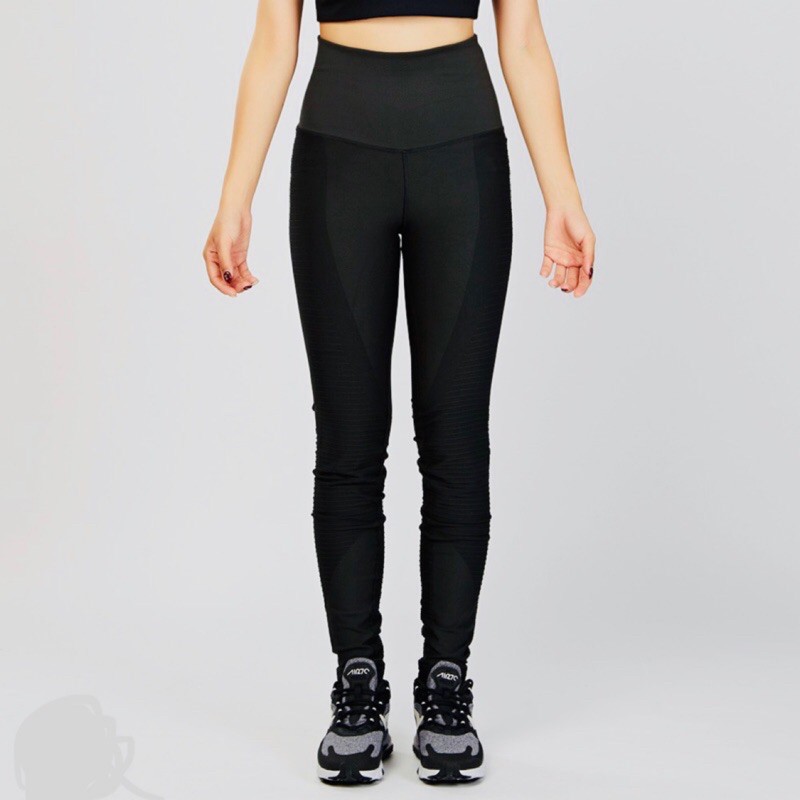 Nike zoned sculpt tight sales