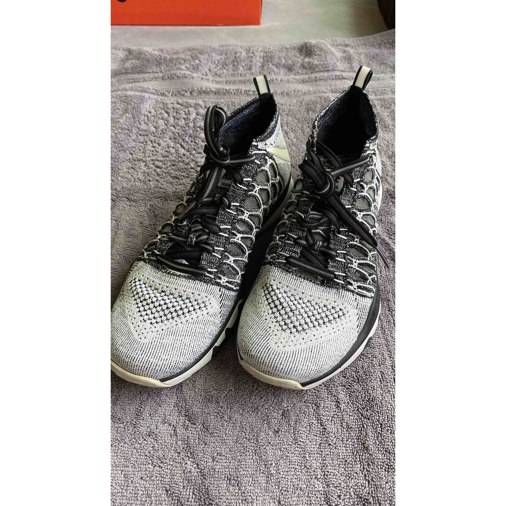 Train hot sale ultrafast flyknit