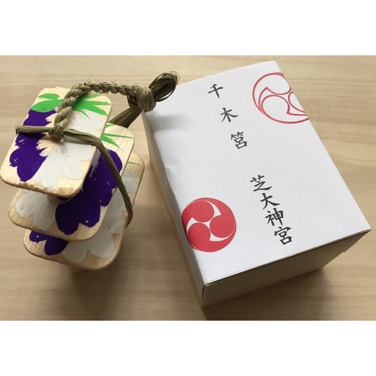 Amazon.co.jp: 令和7年 芝大神宮 女性用 強運御守 お守り 2025年
