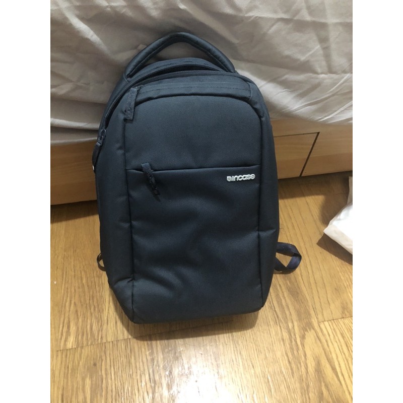 Incase Icon Dot Backpack 13吋筆電後背包