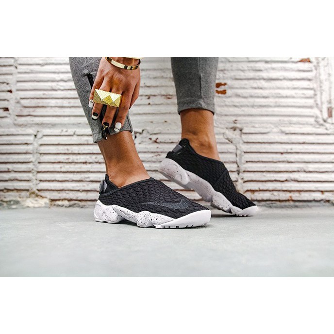 Nike wmns outlet rift wrap