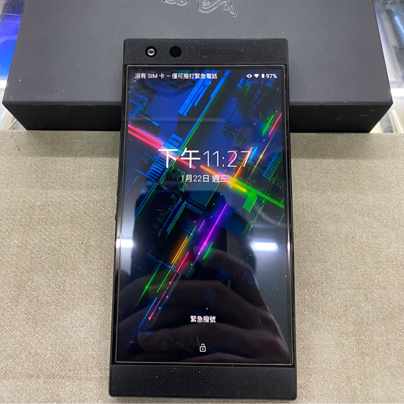 二手雷蛇2手機Razer Phone 2 稀有釋出電競手機遠傳保固到9月盒裝配件