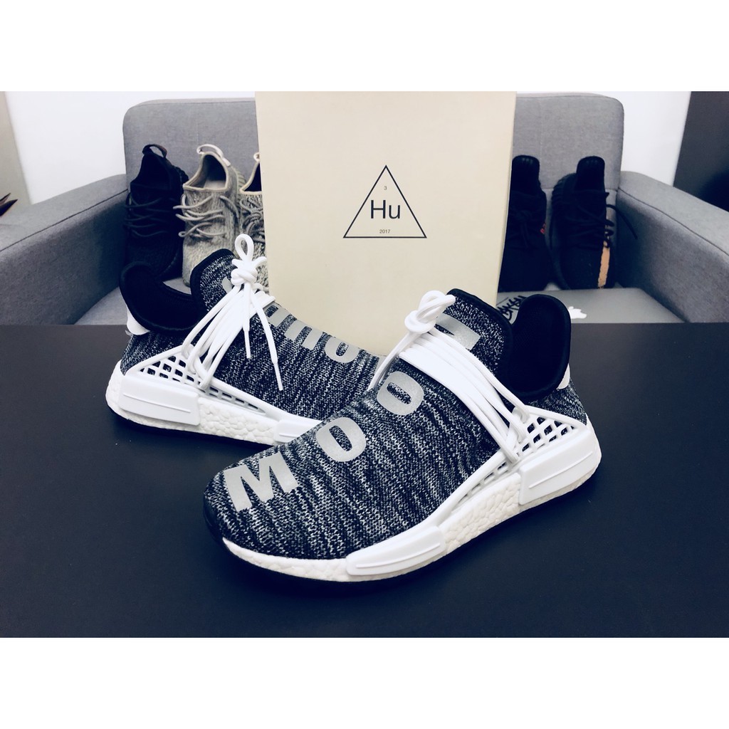 Adidas nmd outlet human race white