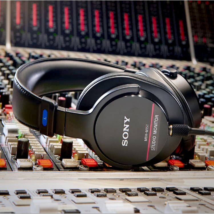 犬爸美日精品】SONY MDR-M1ST 頂級錄音室專用監聽耳罩式耳機日本境內