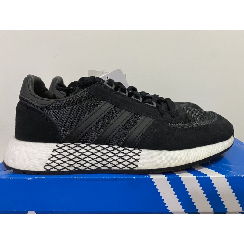 adidas marathon 5923 EE3656