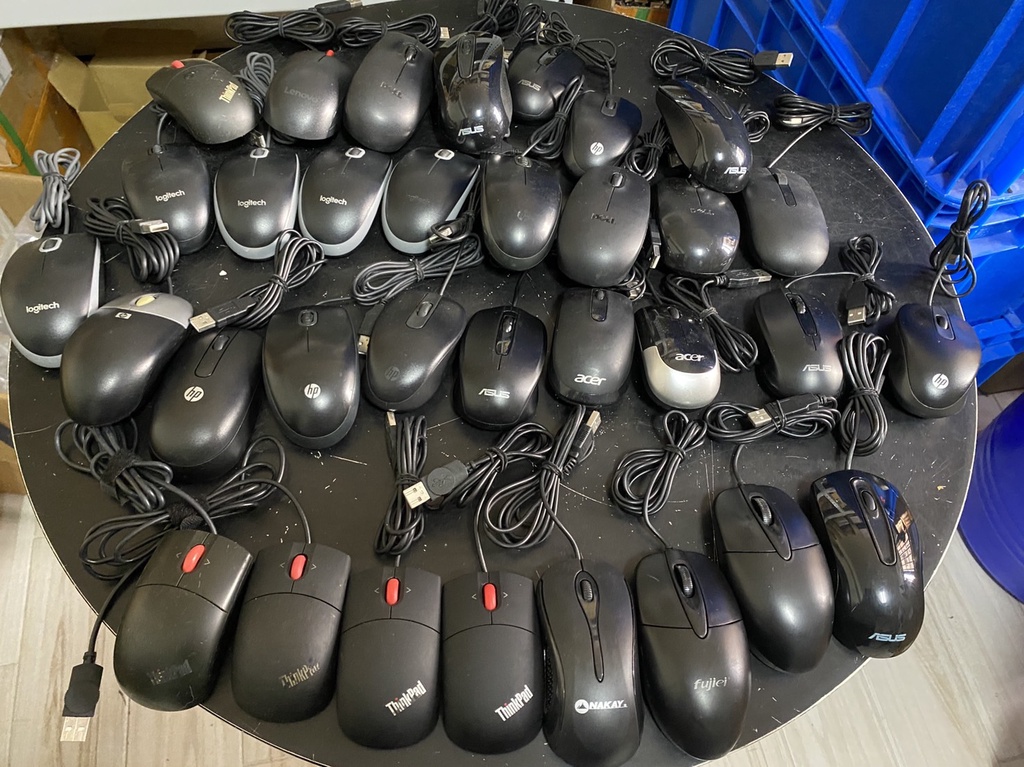 二手良品/USB標準有線滑鼠/USB商務滑鼠/手感舒適/各式廠牌 | 蝦皮購物