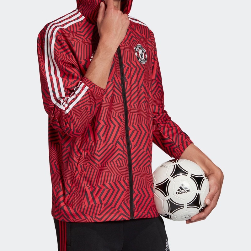 Adidas manchester united on sale jacket