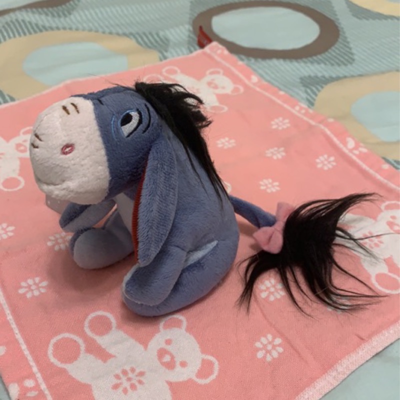 全新正品 Disney迪士尼 小熊維尼 Winnie 驢子 屹耳 Eeyore 玩偶 娃娃 公仔行動電源 5200mAh | 蝦皮購物