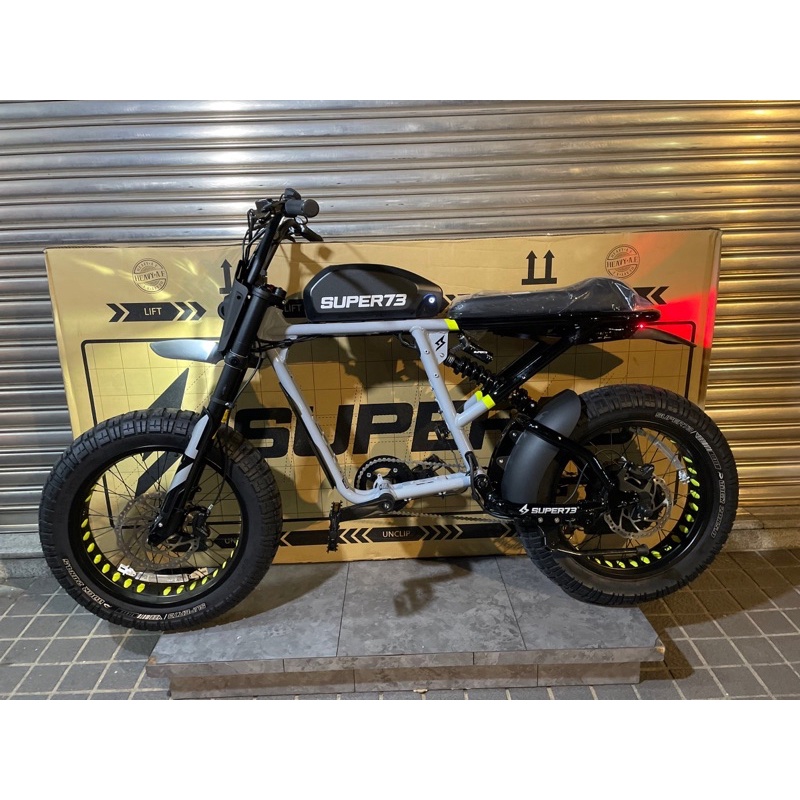 SUPER73 專業改裝維修Z1 ZX S1 S2 R RX各系列余文樂權志龍賈斯丁 SUPER73 專業改裝維修Z1 ZX S1 S2 R RX各系列余文樂權志龍賈斯丁
