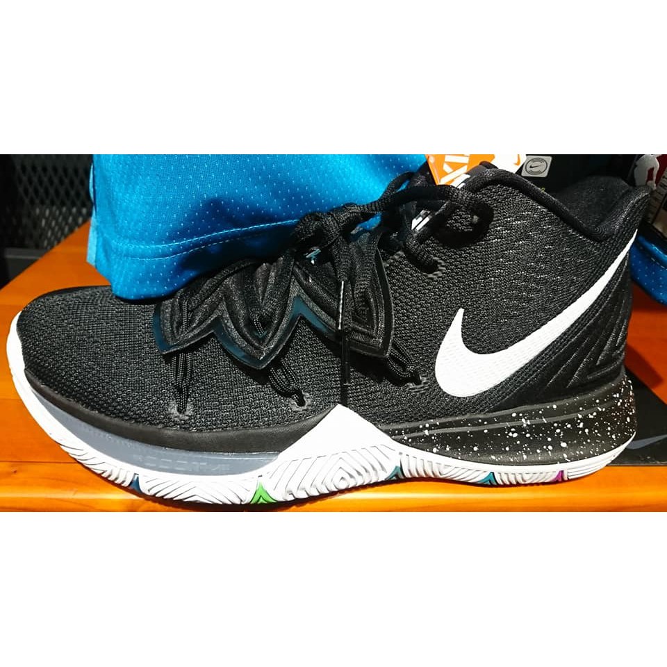 2018 12月 NIKE ZOOM KYRIE 5 EP XDR KI5 籃球鞋 黑白 AO2919-901