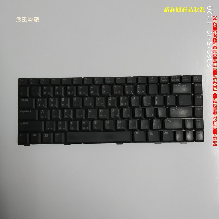 【恁玉收藏】二手品《雅拍》ASUS W3000 鍵盤 K02066211@W3000_16 | 蝦皮購物