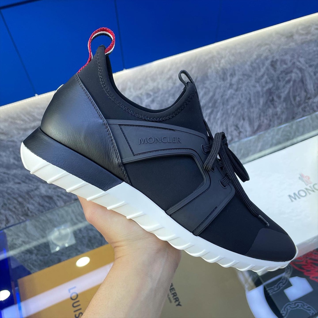 MONCLER Emilien