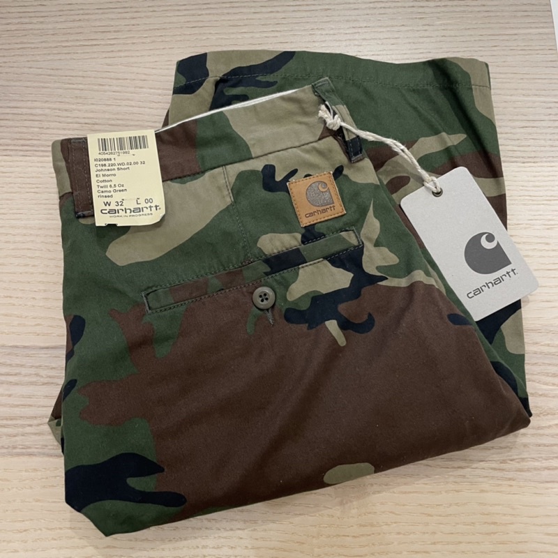 Carhartt WIP JOHNSON SHORT 32 カモフラージュ柄 Carhartt WIP Johnson short 迷彩短褲| 蝦皮購物
