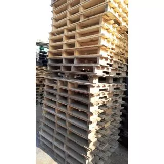 二手棧板130x110 木棧板