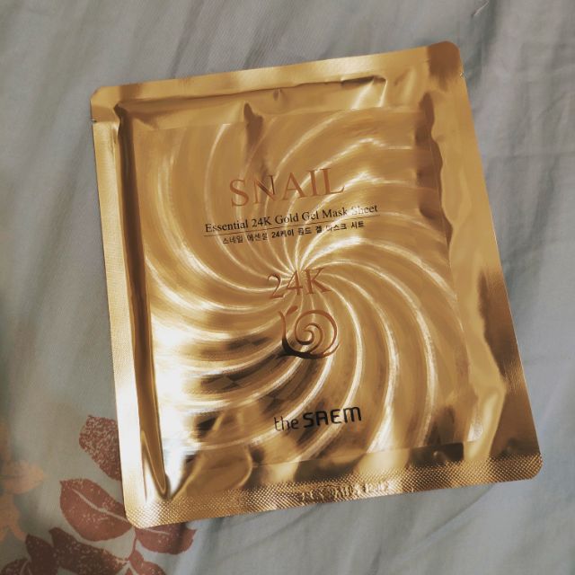 the saem 蝸牛 黃金24k 面膜 snail essential 24k gold gel mask sheet