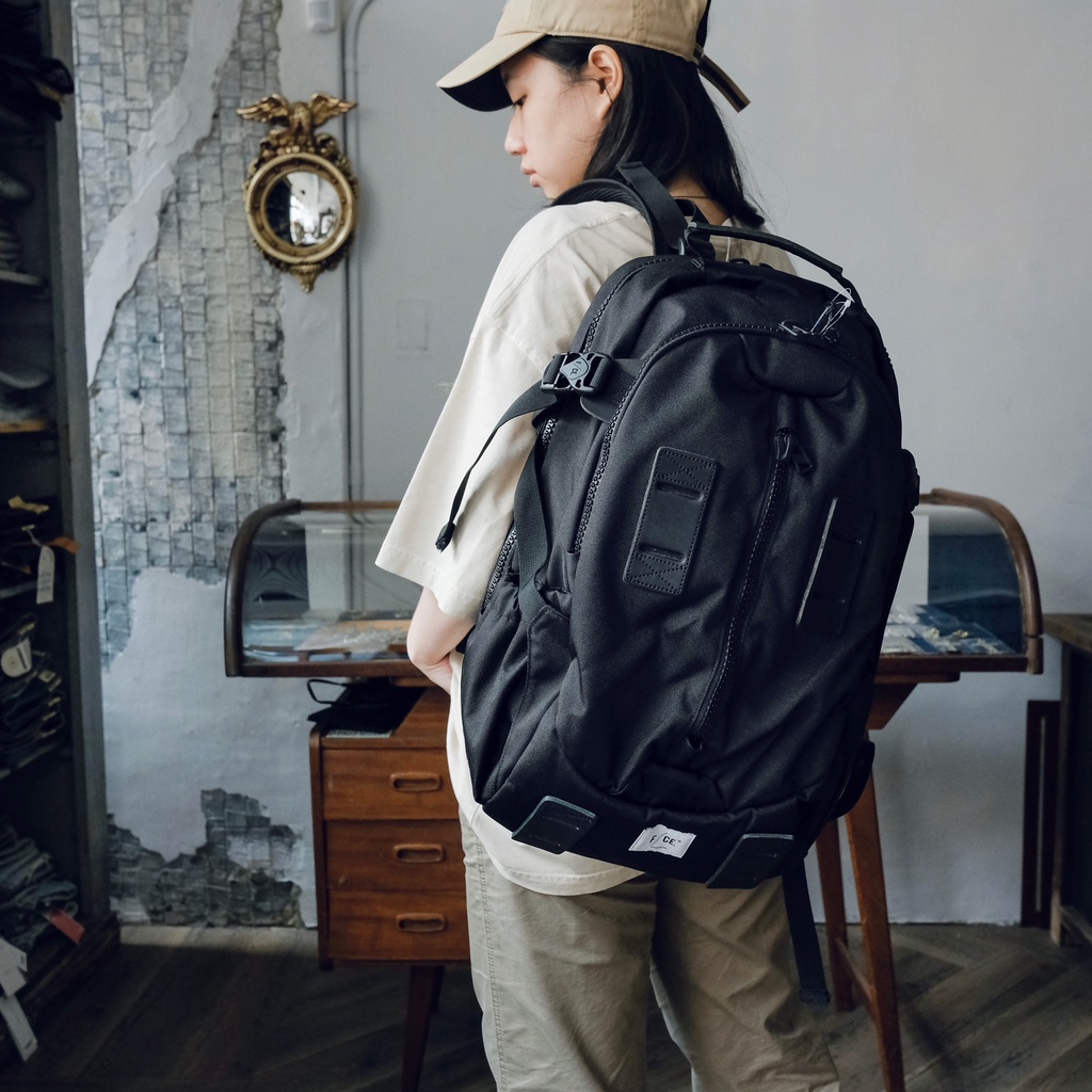 F/CE 950 Travel BP backpack 機能旅行後背包33L 大號| 蝦皮購物