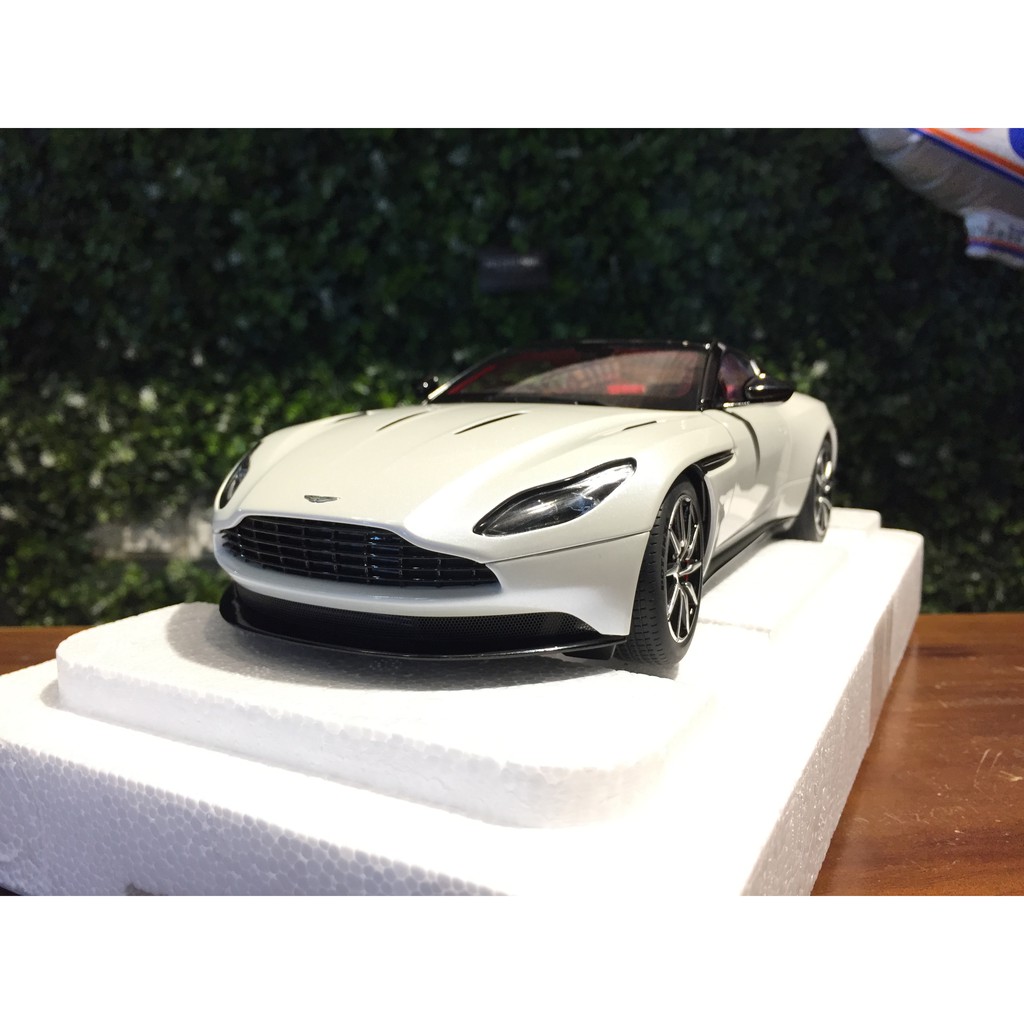 1/18 AUTOart Aston Martin DB11 White 70266【MGM】 | 蝦皮購物