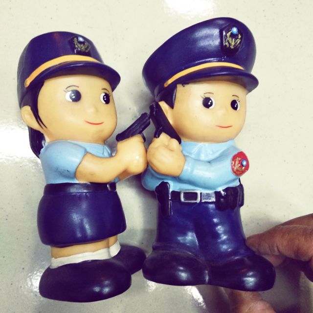 警察公仔警察公仔一對玩具公仔洋娃娃玩具系列 | 蝦皮購物