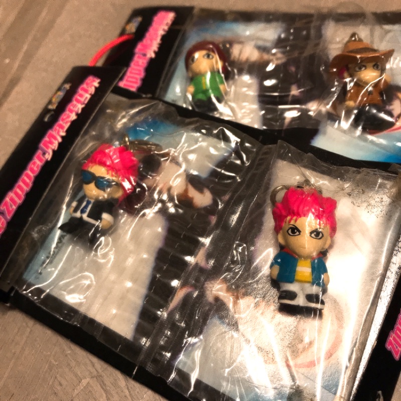 日本限定 限量 X Japan 松本秀人 HIDE 公仔吊飾 稀有周邊 超值得收藏 視覺系 龐克 PUNK | 蝦皮購物