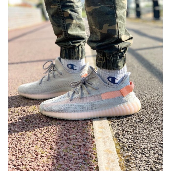 True form yeezy 350 on sale v2