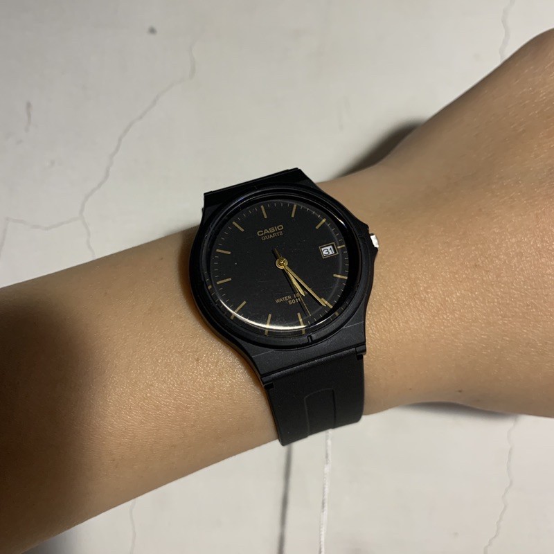 Casio mw 59 clearance 1e