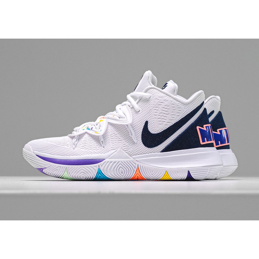 Kyrie white denim hotsell