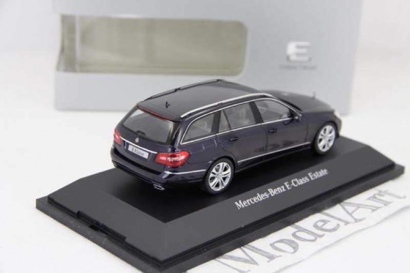 1:43 賓士原廠Schuco Mercedes-Benz E-Class E250/E350 Estate