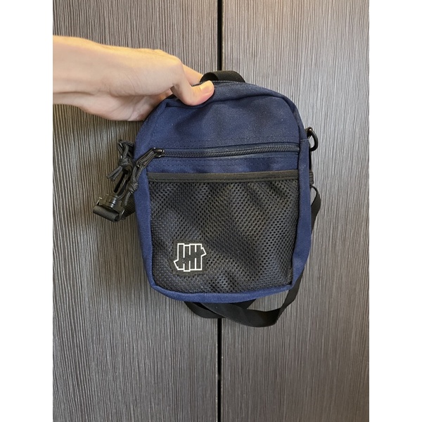 Undefeated discount shoulder bag