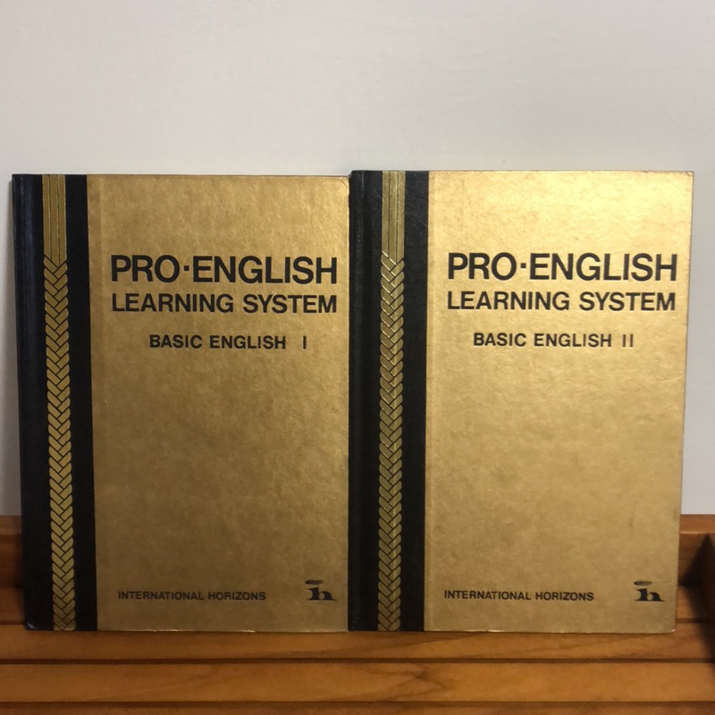 PRO • ENGLISH LEARNING SYSTEM BASIC ENGLISH 1&2 附錄音帶 基礎英文學習