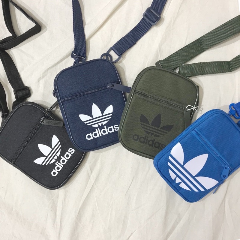 Adidas shoulder online bag