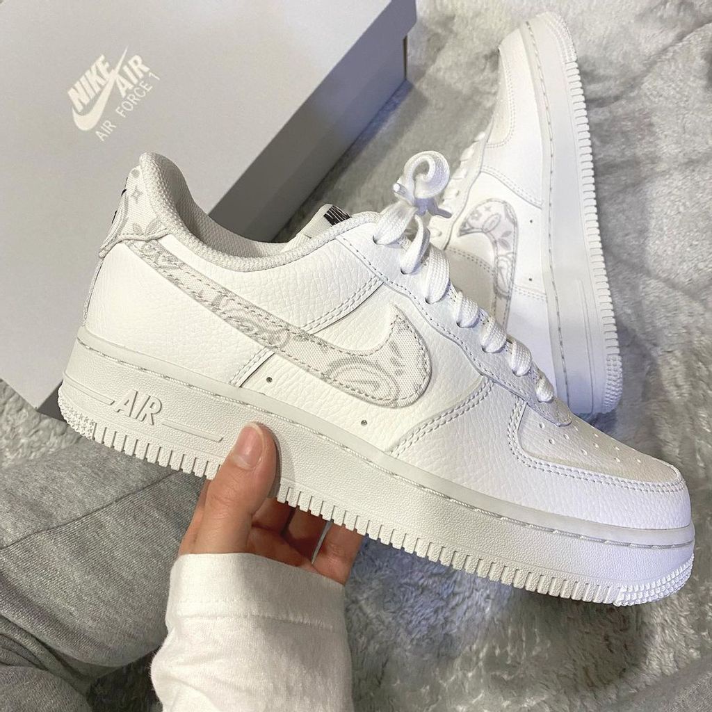 ISNEAKERS Nike Air Force 1 White Paisley 腰果花變形蟲DJ9942-100