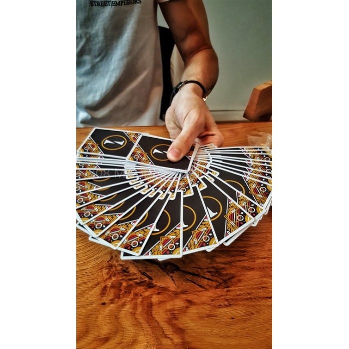 [MAGIC 999] 撲克牌 Implicit Playing Cards「神隱牌」 全新牌面設計超好看！ | 蝦皮購物