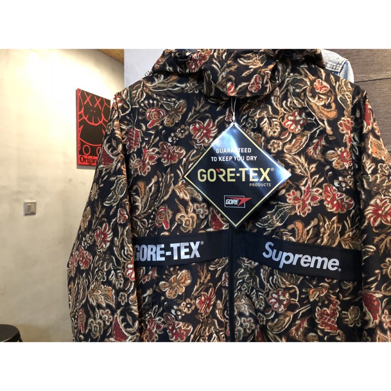 Supreme gore hotsell tex floral