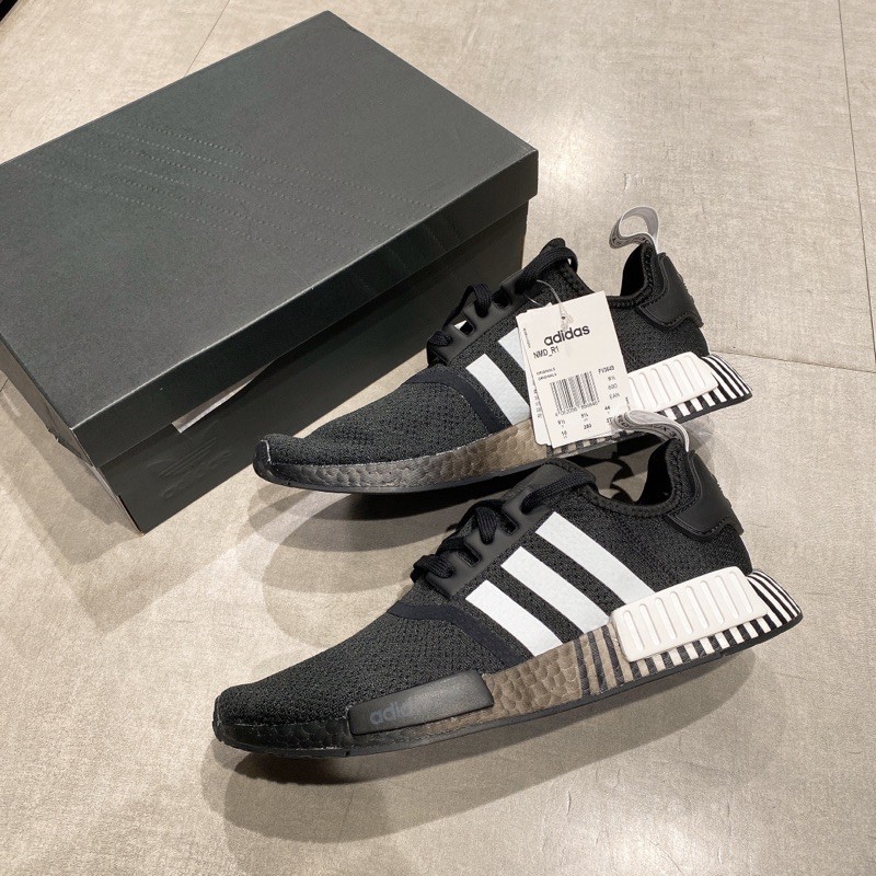 ADIDAS NMD R1 FV3649