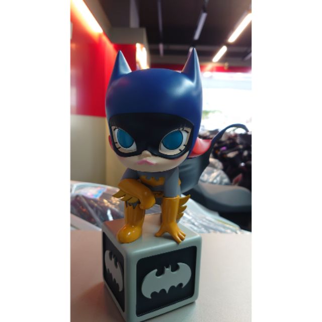 客訂現貨」Hot Toys Molly Batgirl Disguise 茉莉偽蝙蝠女軟膠 客訂現貨」Hot Toys Molly Batgirl Disguise 茉莉偽蝙蝠女軟膠