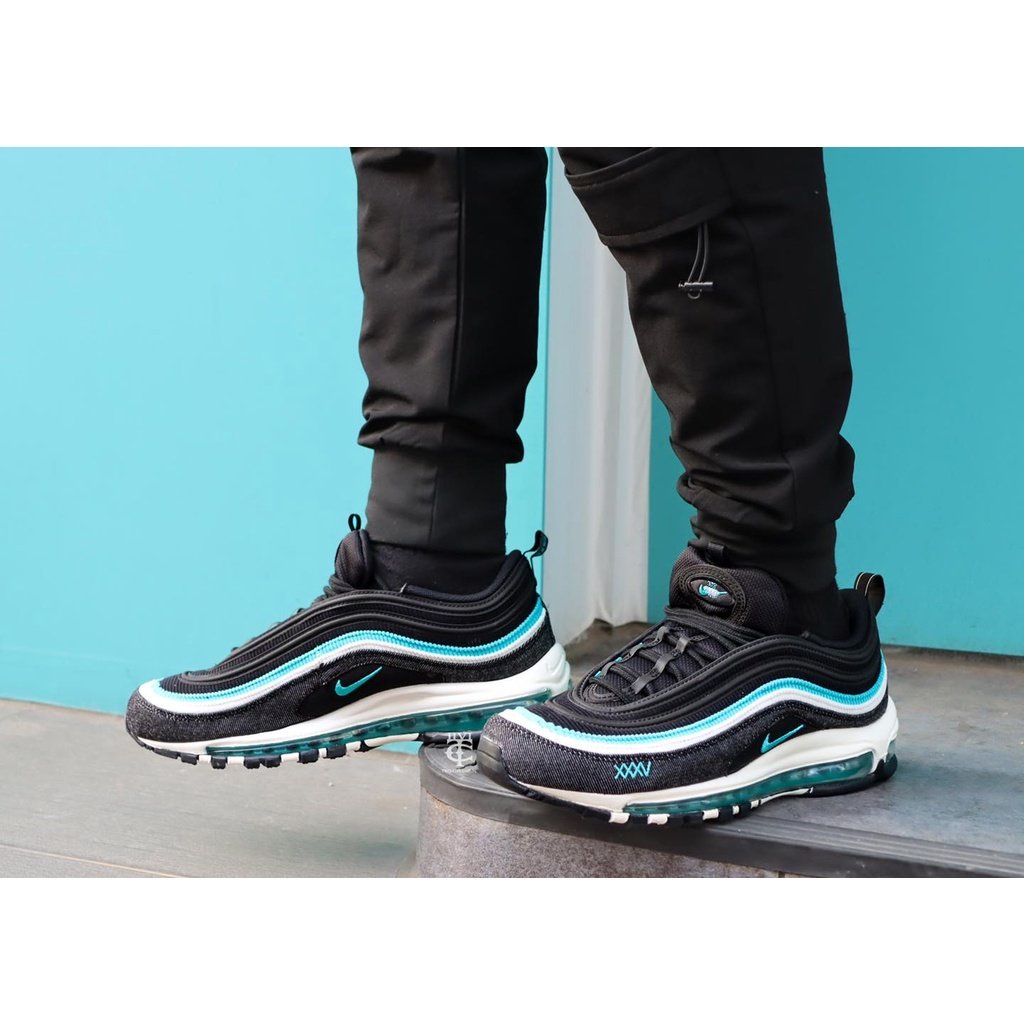 black and turquoise nike air max