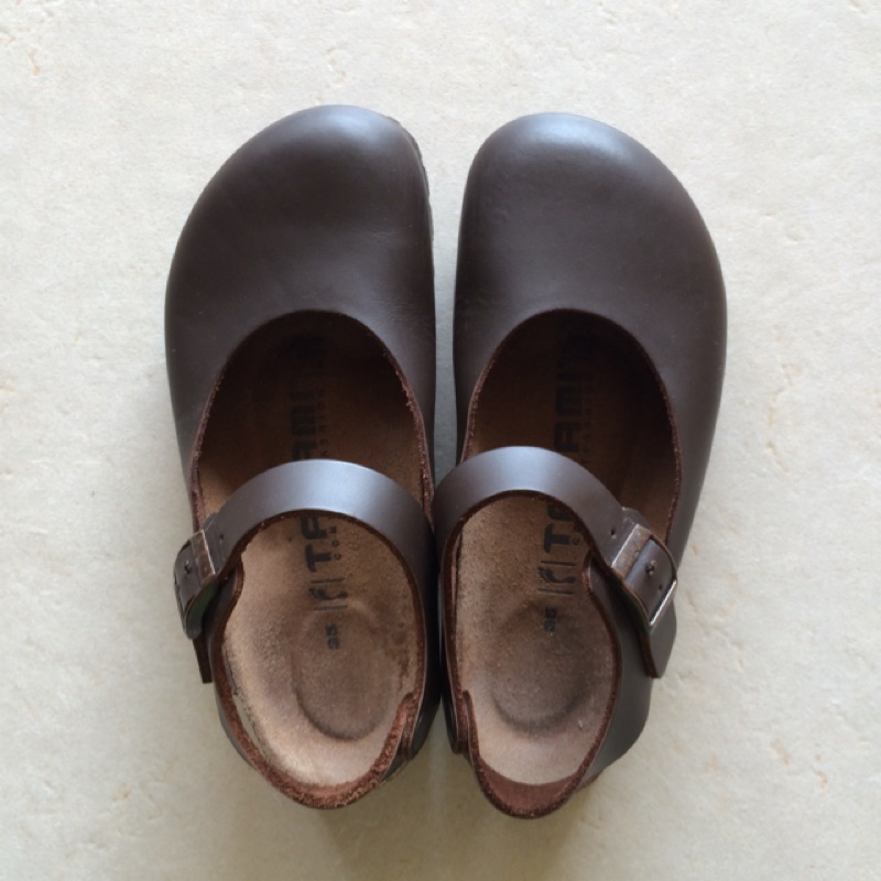 全新Birkenstock Tatami Volga 德國勃肯咖啡色真皮娃娃鞋35N | 蝦皮購物